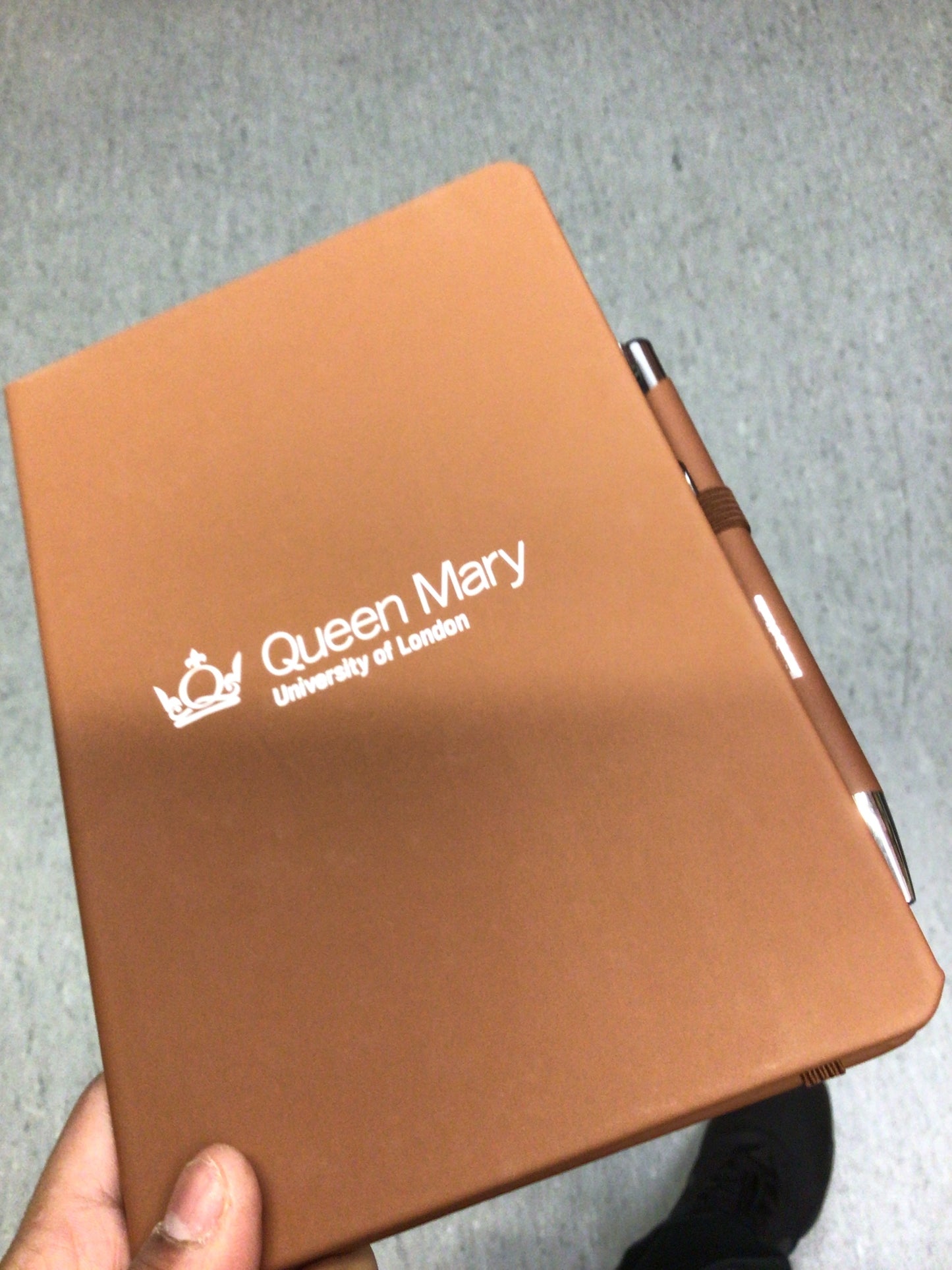 QMUL A5 BOOK & PEN